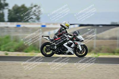 media/Apr-18-2025-TrackDaz (Fri) [[45f5874c44]]/C Group/Session 1 (Turn 7)/